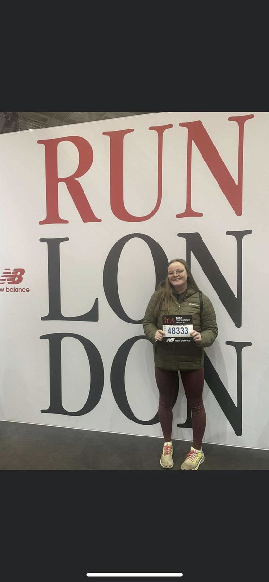 vicster08's tweet photo. @samfendermusic would you please please please wish my friends daughter Jess Connolly good luck for the London marathon. She’s running for @ashma+lung uk and she is your biggest biggest fan. https://t.co/Q4F96CfzGg