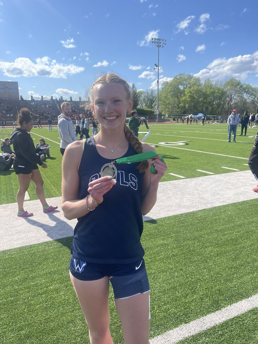 Breaking the barrier in the girls 100m, Nora Howard