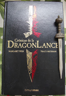 Olethros70's tweet photo. #Reseñas #Libros #NarrativaFantástica #Fantasía #CrónicasDeLaDragonlance #DragonsOfWinterNight #MargaretWeis #TracyHickman #LaTumbaDeHuma
LA TUMBA DE HUMA. Margaret Weis y Tracy Hickman
https://t.co/TRiKlSa9LD https://t.co/bmQVfpCwWi