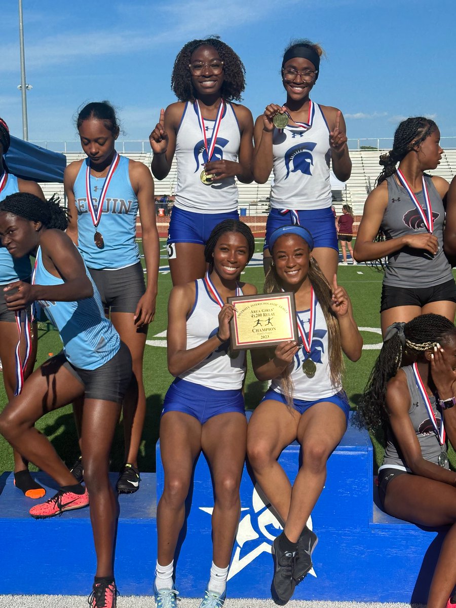 ⭐️ AREA CHAMPS ⭐️

Girls 4x200m Relay
🥇 1st place
👟 Kennedy Mosley
👟 Kyla Ferguson
👟 London Tucker
👟 Micah Tucker

These ladies ran a season PR of 1:38.01 &amp; broke the school record to advance to Regionals next week!!!