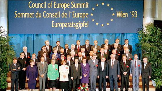 #CouncilOfEuropeSummit

The Vienna Summit (October 1993) was the first to bring together Council of Europe country leaders to set new directions for the organisation in the 90s as ex-Soviet countries embraced human rights, democracy and the rule of law.

coe.int/en/web/portal/…