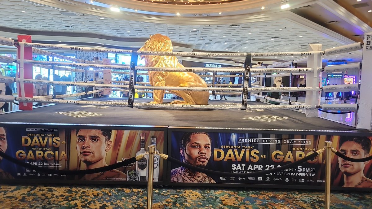 Chris120778's tweet photo. Hello MGM
#TankQueenCry https://t.co/PEK5MsfA28