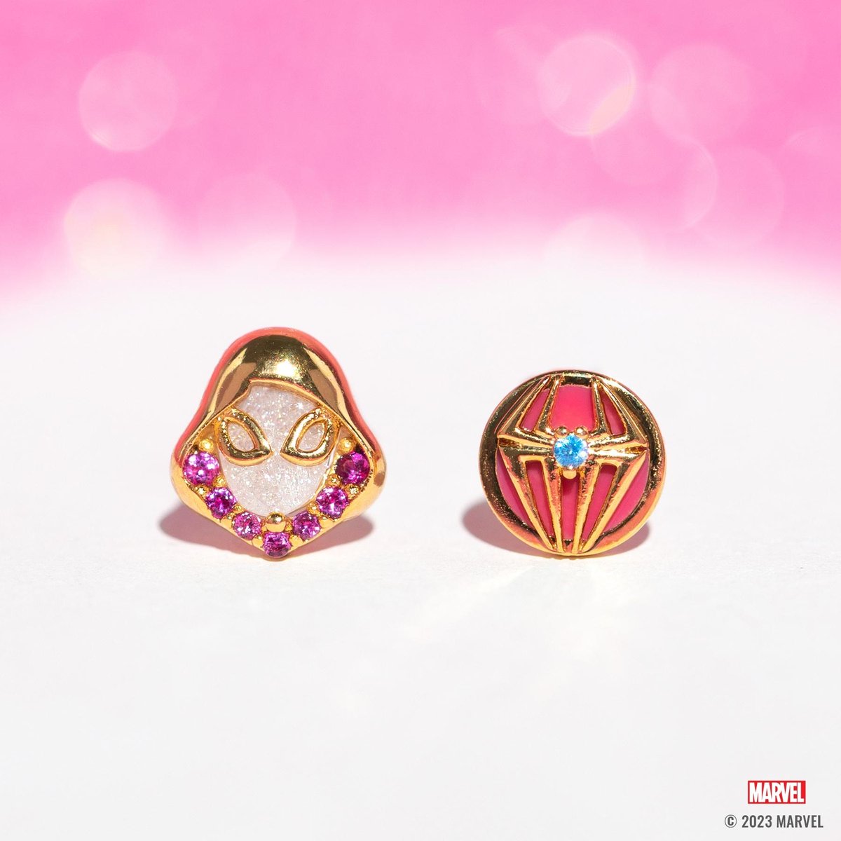 shopgirlscrew's tweet photo. Gwen Stacy, the Courageous, Super Heroic, Ghost-Spider💖🤍

#Marvel #MarvelxGirlsCrew #GhostSpider #GwenStacy #MarvelJewelry #SpiderMan #StyledbyMarvel https://t.co/ZXqR9bPNhg