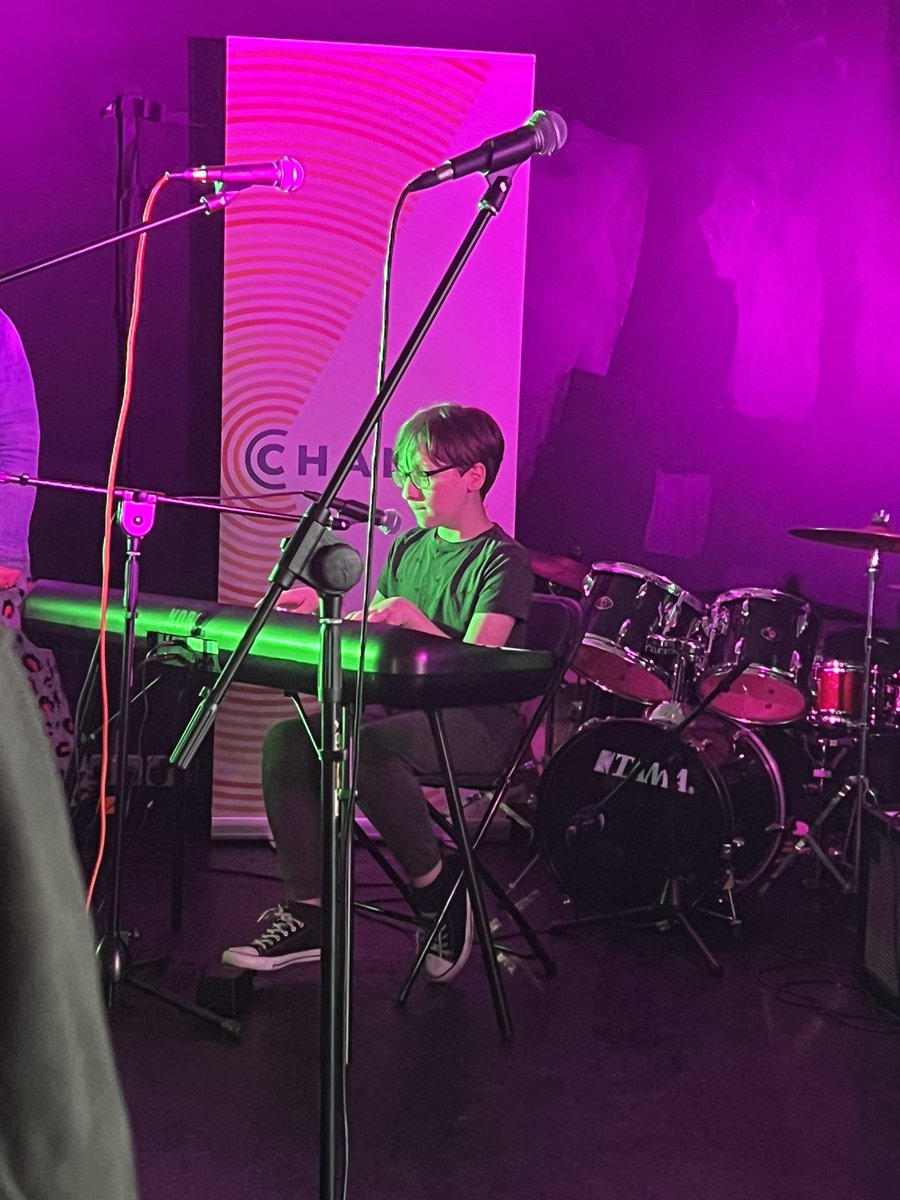 HFCMAT's tweet image. Huge thanks to @laurielozmo @danieldaviesRPL and all staff who made tonight’s Friday Night Live such an awesome event. The kids were incredible and It was great to see so many new acts too. #proud @SJPHeadTeacher @StMarysWallasey