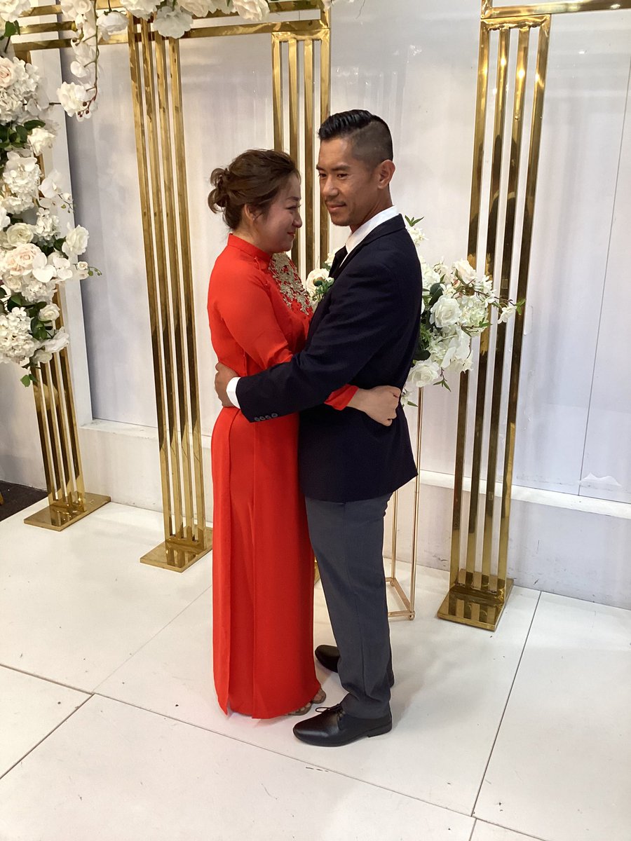 bottompromo's tweet photo. When a couple decides to say I do? I can only say I Can xx #sydneydragcelebrant https://t.co/BmisZoLgr2