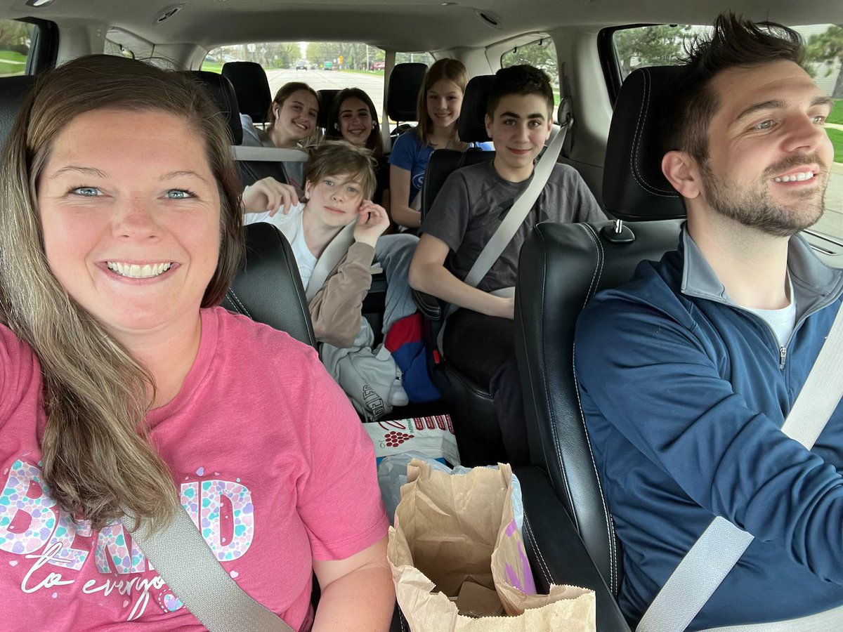 KellerGuidance's tweet photo. Our road trip to the Special Olympicsβ Youth Leadership Training has begun! Thank you @kaper_michael for being our driver!! π #ImpactfulWeekend #FutureLeaders https://t.co/80U3PTjHcT