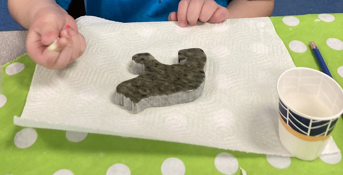 mskatelyndeboer's tweet photo. Thank you so much @TPETca for this incredible Soapstone Art Workshop! I was a lucky winner from their draw at @SWATCA this year. The students had an absolute blast creating their bears and learning new skills! Would highly recommend! @ESMhs4 @HolySpiritRCSD #hs4 https://t.co/FjkXC3F9XH