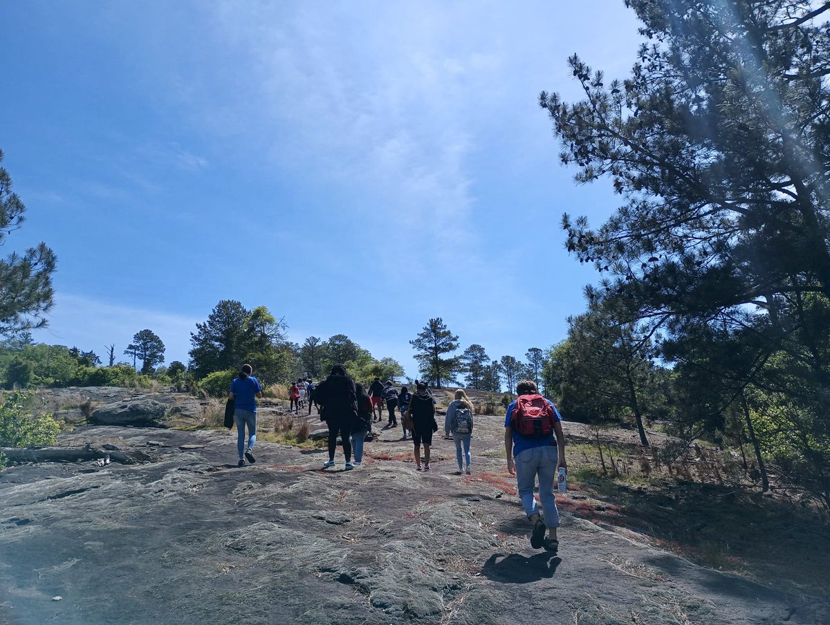 azkacademy's tweet photo. Our Academy students got to visit Panola State Park today! Panola Mtn. is a 100-acre granite outcrop similar to Stone Mtn. but smaller and more pristine. Students got to see its rare ecosystems and amazing views! #OutsideClassroom #Ecosystems @PanolaMountain @GriffinSpalding https://t.co/lBFchlajOX