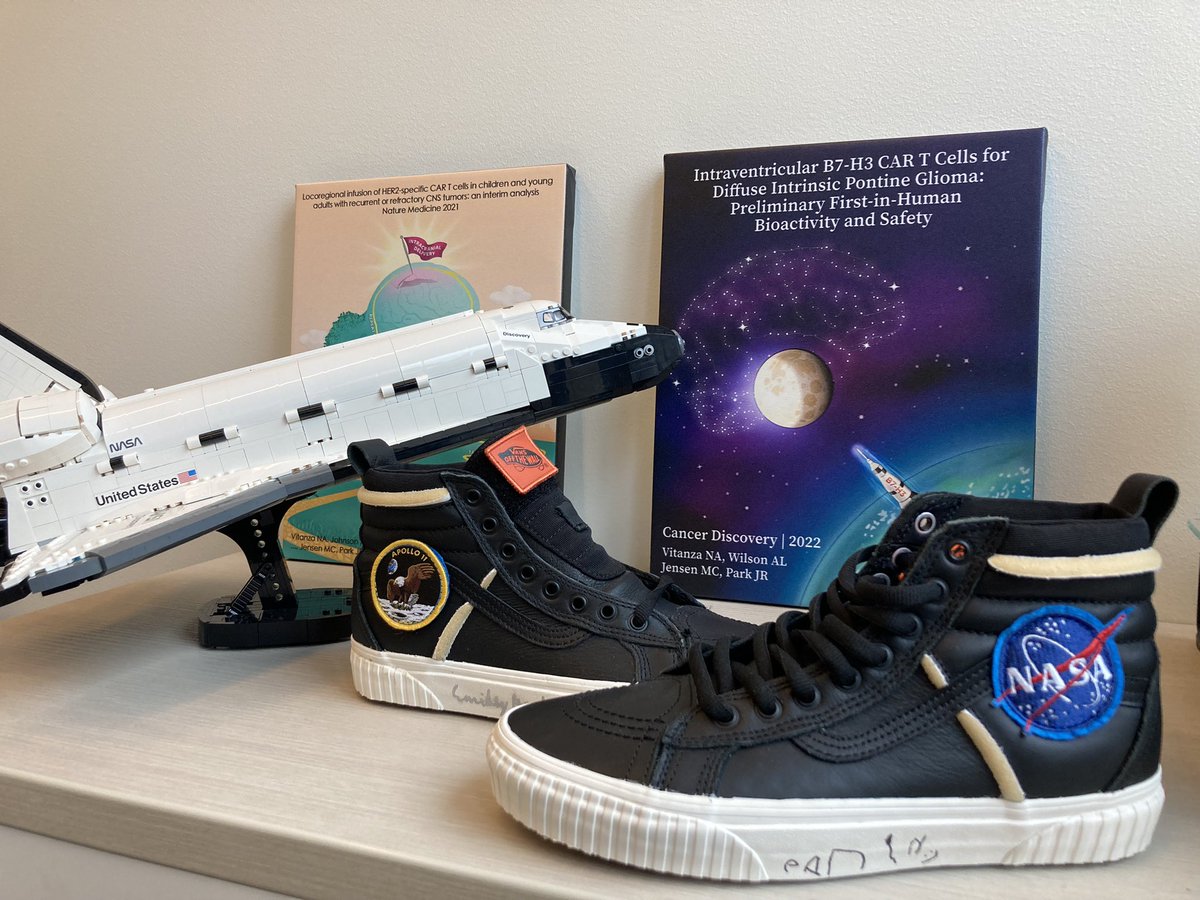 Nick Vitanza (@vitanzanick) on Twitter photo Celebrating <a href="/seattlechildren/">Seattle Children's</a>’s 500th child treated with #CARTcells with a visit from a special friend who has received 41 doses of CAR T cells. I even got his autograph!! ❤️🔬❤️ <a href="/SCTherapeutics/">Seattle Children's Therapeutics (SCTx)</a> #EndDIPG #EndDMG Celebrating <a href="/seattlechildren/">Seattle Children's</a>’s 500th child treated with #CARTcells with a visit from a special friend who has received 41 doses of CAR T cells. I even got his autograph!! ❤️🔬❤️ <a href="/SCTherapeutics/">Seattle Children's Therapeutics (SCTx)</a> #EndDIPG #EndDMG