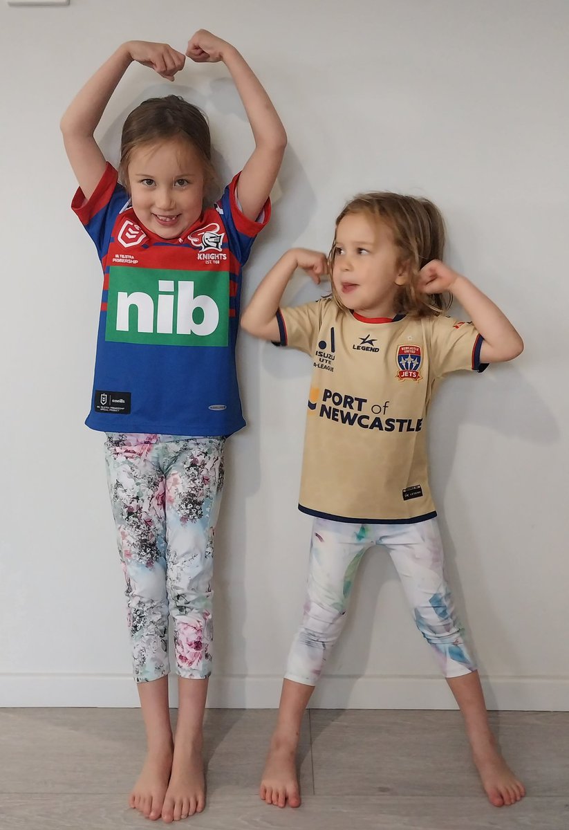 Big Saturday for Newcastle sports fans! @NewcastleJetsFC Derby day and must win then into @NRLKnights away! 😢 or 🍻 #BondedByGold #Defendthekingdom