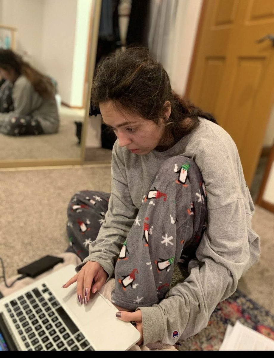 Niloofar tweet media