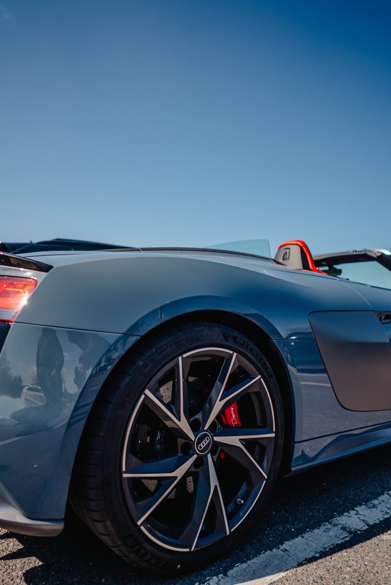#AudiR8