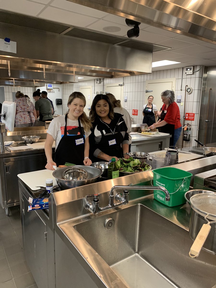 ⁦<a href="/kwhit_EM/">Kristen Whitworth</a>⁩ showing off her #culinary skills!