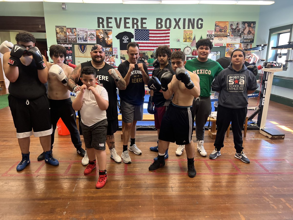 <a href="/RHSBoxing02151/">Revere Boxing & Outreach</a> what a great crew.  Volunteer funded, free programing for Revere Youth.
Thanks for the invite and workout. I’ll be back….. once the soreness wears off. ❤️💪#BelieveinRevere