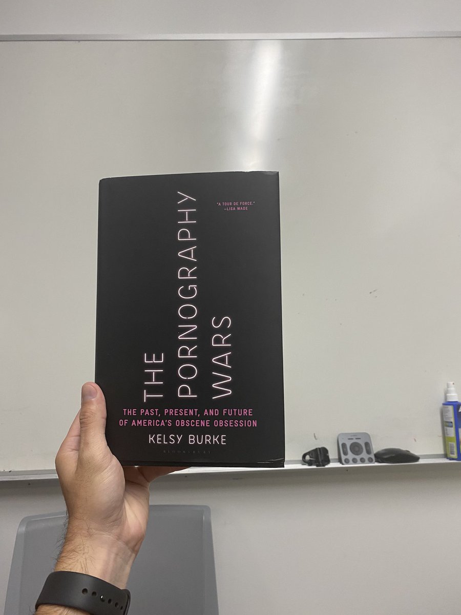 Learned so much from Janet Jakobsen, @MiaFischer @anaamuchastegui and had the honor of commenting on @kelsyburke's amazing new book 'The Pornography Wars'