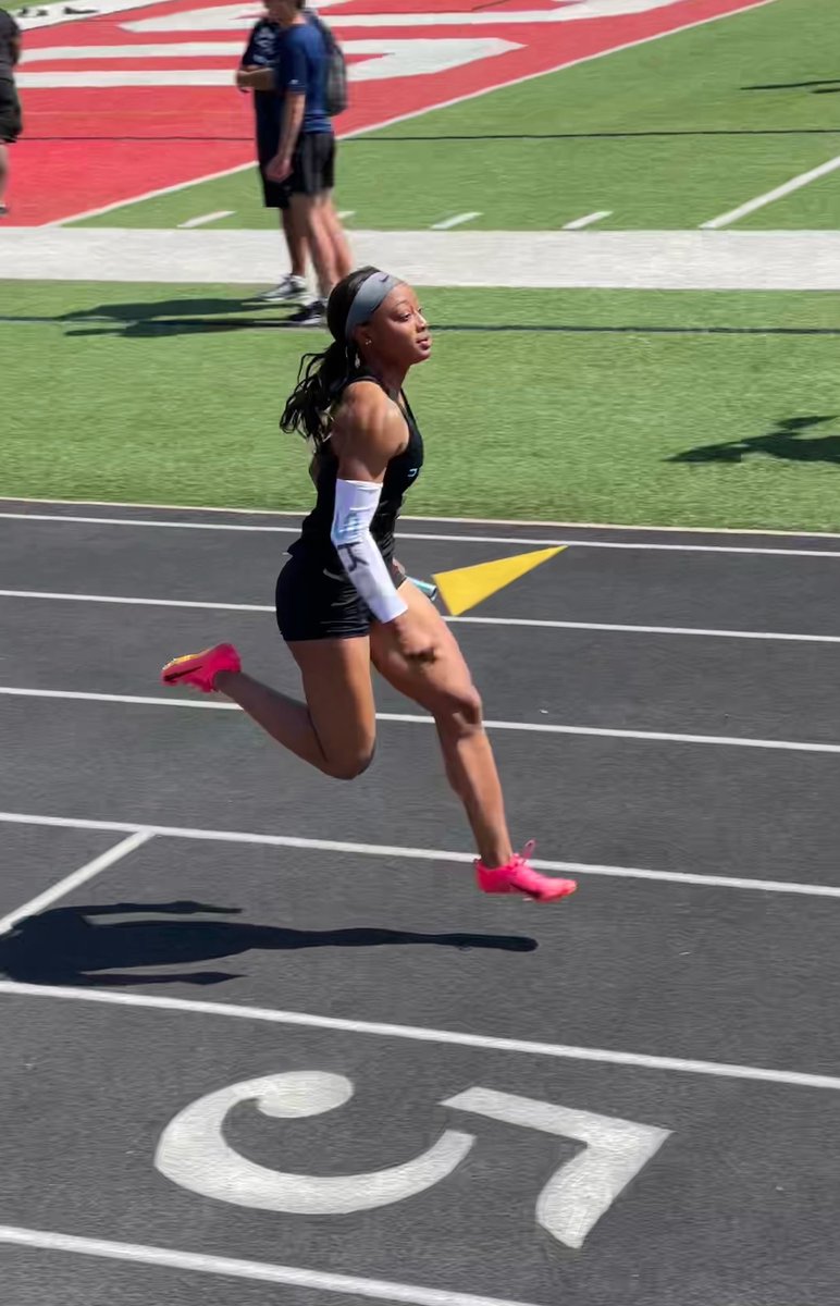 Great teamwork with <a href="/SECKINGER_TFXC/">SECKINGER TF/XC</a>. I’m proud of our success with our first ever region track meet. New pr in 200m 25.47 and 400m 58.67. 4x1 won first in region! <a href="/SKG_Athletics/">Seckinger Athletics</a>