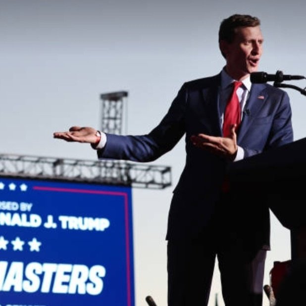 tbass4338's tweet photo. This evening, i spoke to a crowd in Glendale, Arizona. My opponent is not a serious person. What kind of massaging is our Trains must go choo choo! While i have promoted a strong message across this state as Attorney General under @MaeveMock i kept Arizona and Americans safe... https://t.co/FYiJqGS4mp