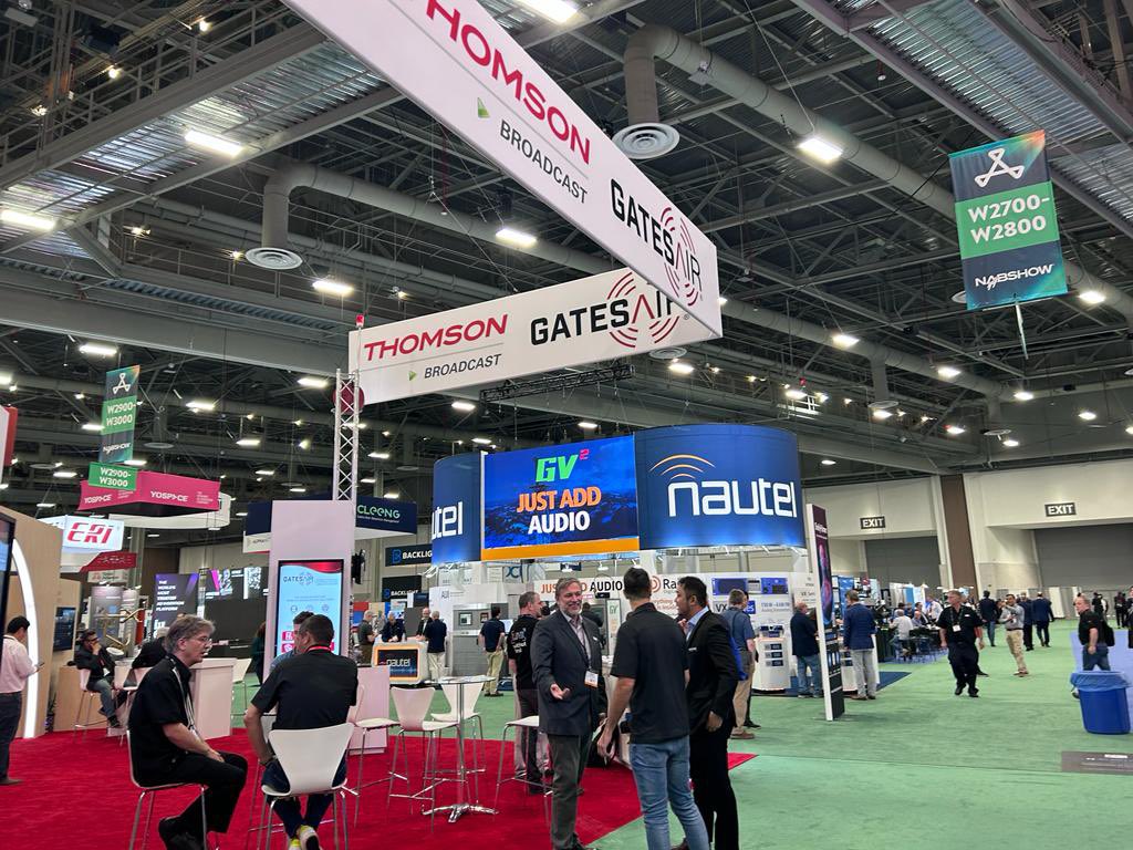 CastelBroadcast's tweet photo. Más imágenes que dejó nuestra gira al NAB Show, visitando viejos y nuevos conocidos, mostrando lo mejor del broadcast a nivel mundial. https://t.co/zgsTTJql9x