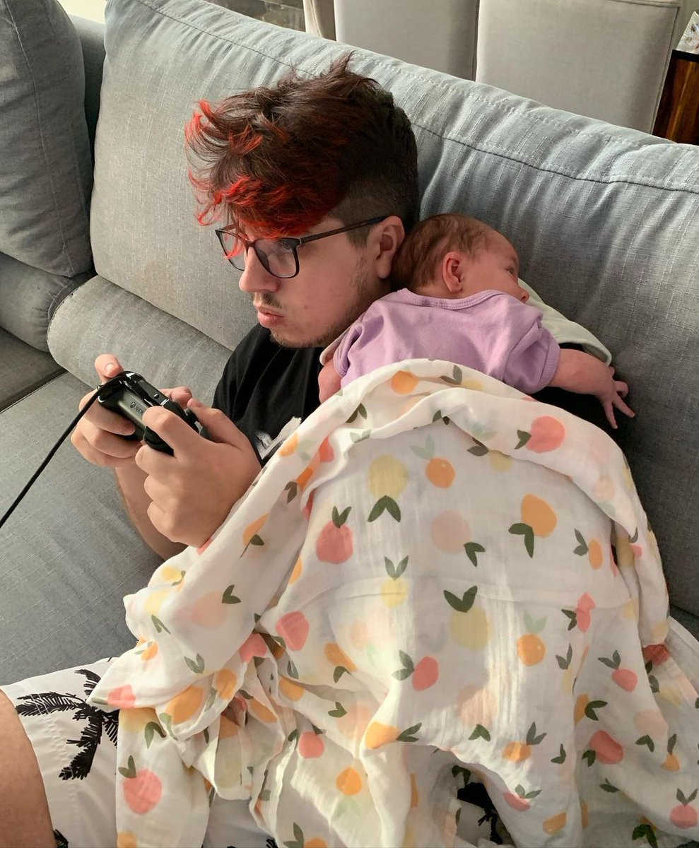 helomvf's tweet photo. Não mas isso aq--------- 🥹 https://t.co/CpOShaaWSK