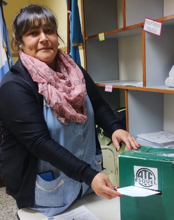 Prensaateesquel's tweet photo. ATE Esquel realizó elección de delegados en el Servicio de Protección de Derechos de #Corcovado y Escuela 96 de #AldeaEscolar @ateprensa @chubut_sindical @marceloherbas19 https://t.co/zExeVOkfH3