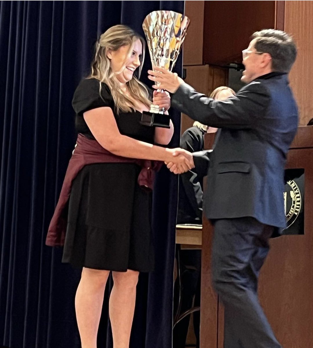 sff1029's tweet photo. This past weekend I attended the Panther Leadership Awards where my Chapter, Zeta-Alpha of Alpha Phi won Chapter of the Year 🏆
Feeling incredibly grateful to be surrounded by these phenomenal women and leaders! #CMN3980 https://t.co/2dFuOzSPxH