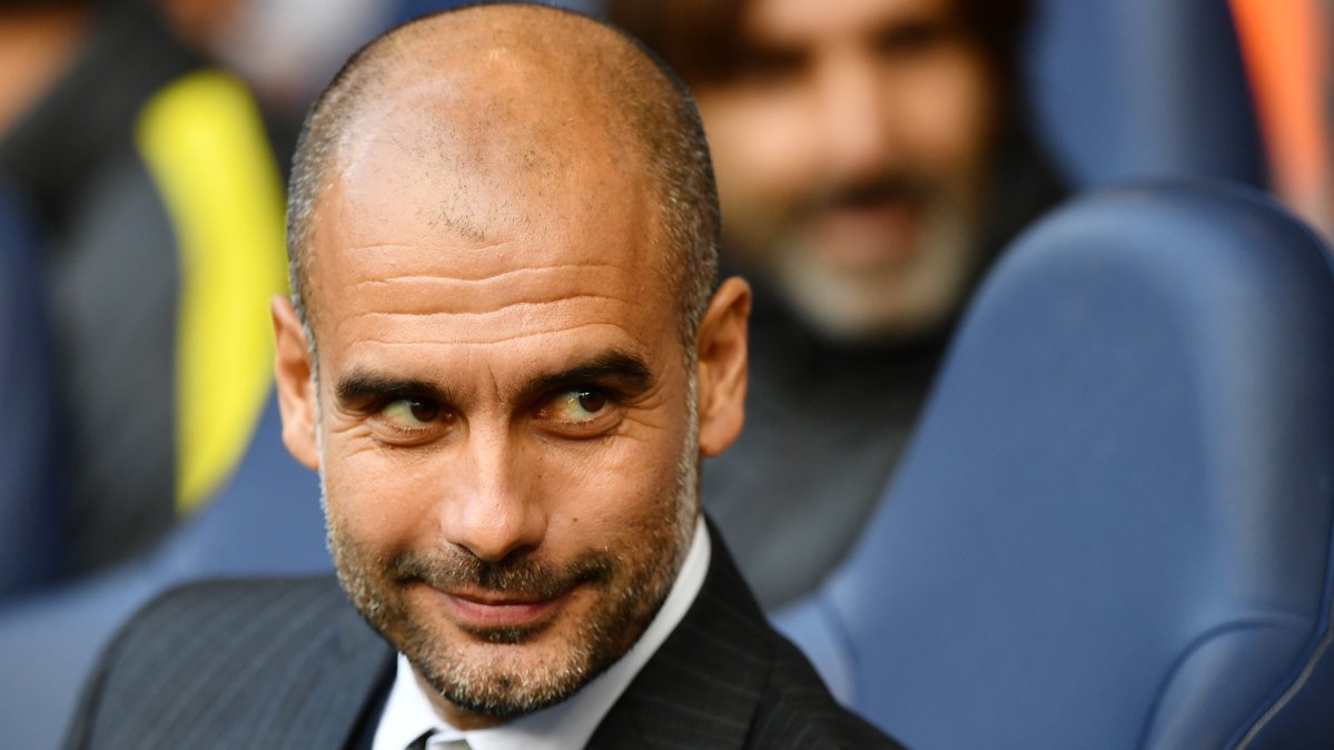 Pep smiling at Arteta and his boys😂😂