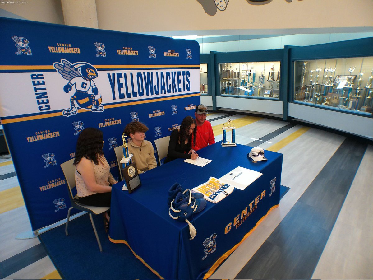 YellowjacketWR's tweet photo. Asha Pearson
30-9 (8-1) Career (.769)
- 18 Pins Career
- 2 TechFalls Career
- 1 Major Decision Career
- 3 Decisions Career
- 30 Win Career
- 1X State Qualifier
#WeAreTheYellowjackets! #wearecenter @CHSAthletics58 @CenterSD @CenterHS @dostergard01 @CASjackets @AvilaWrestling https://t.co/SECxxJ0xID