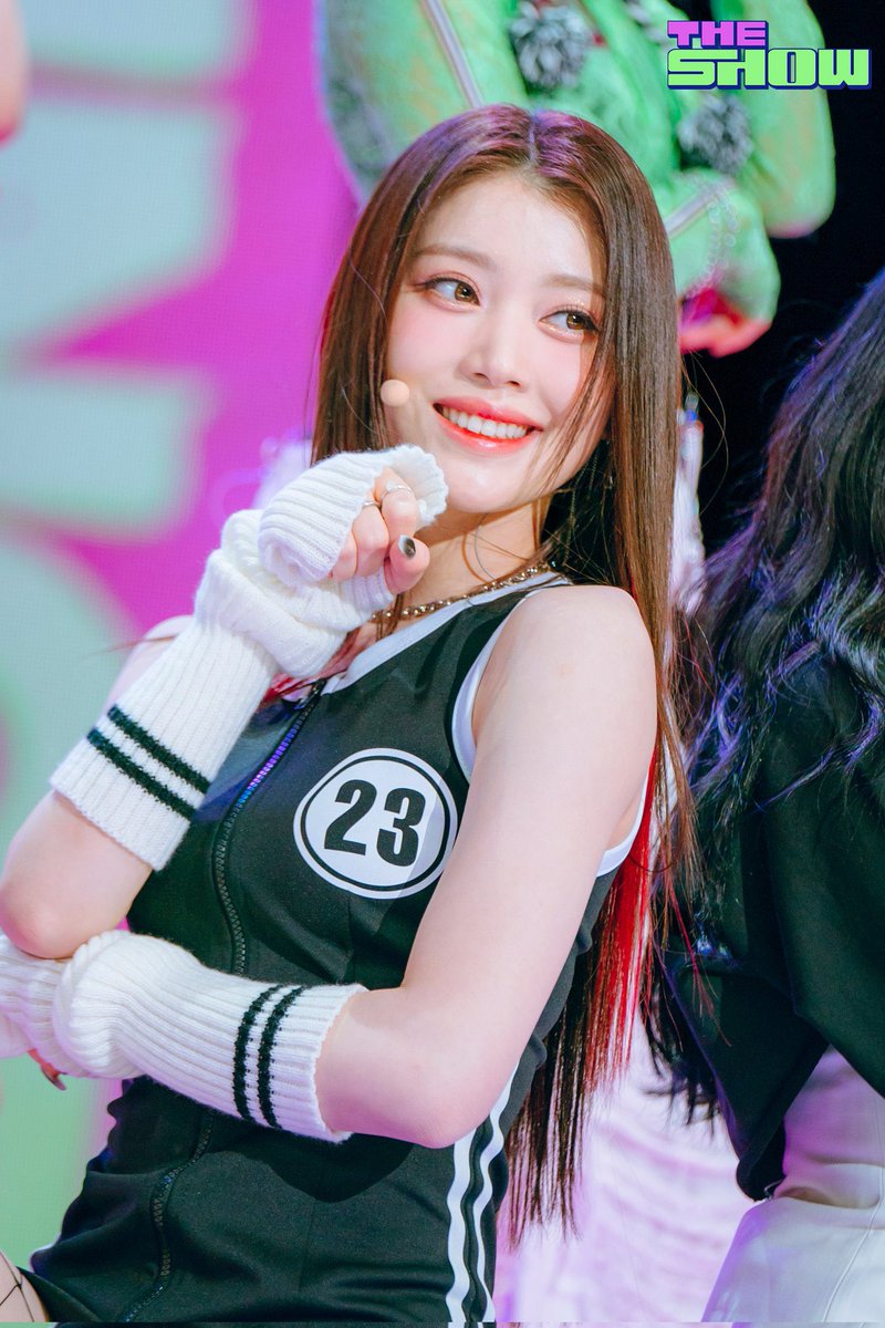 本当にあなたが1番綺麗だよ🥲
#宇宙无敌超级美少女