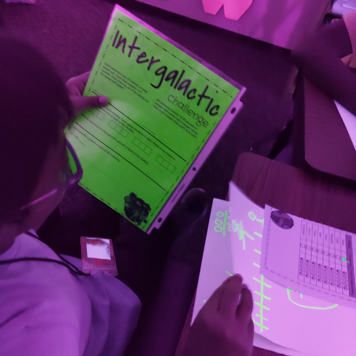POelschlegel's tweet photo. Reach for the STAARs glow review in 5th grade @TISDCFES @haley_galyean #letitglow #engagedinmath #raskarocks https://t.co/qJAHsmoeSR