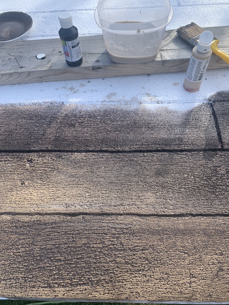 CSHorrorFactory's tweet image. I really want to experience indie film making.  I wrote a horror and needed a cabin, so I decided to make my own set.  16 bucks, soldering iron and dog brush.  #HorrorCommunity #horror #HorrorFamily