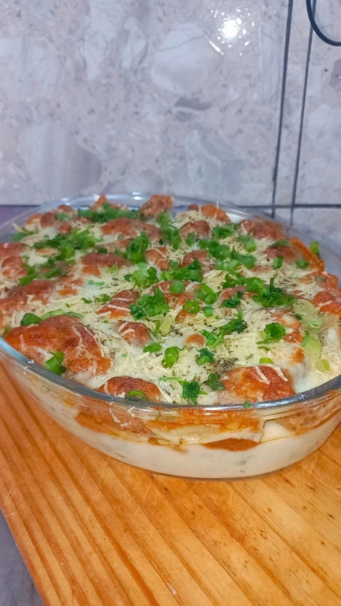 valllrodrigues's tweet photo. https://t.co/w2KHyHMXPy
filé de frango crocante a parmegiana,com purê de batata
#dicasdavall venha conferir a receita https://t.co/6liXXtdOIk