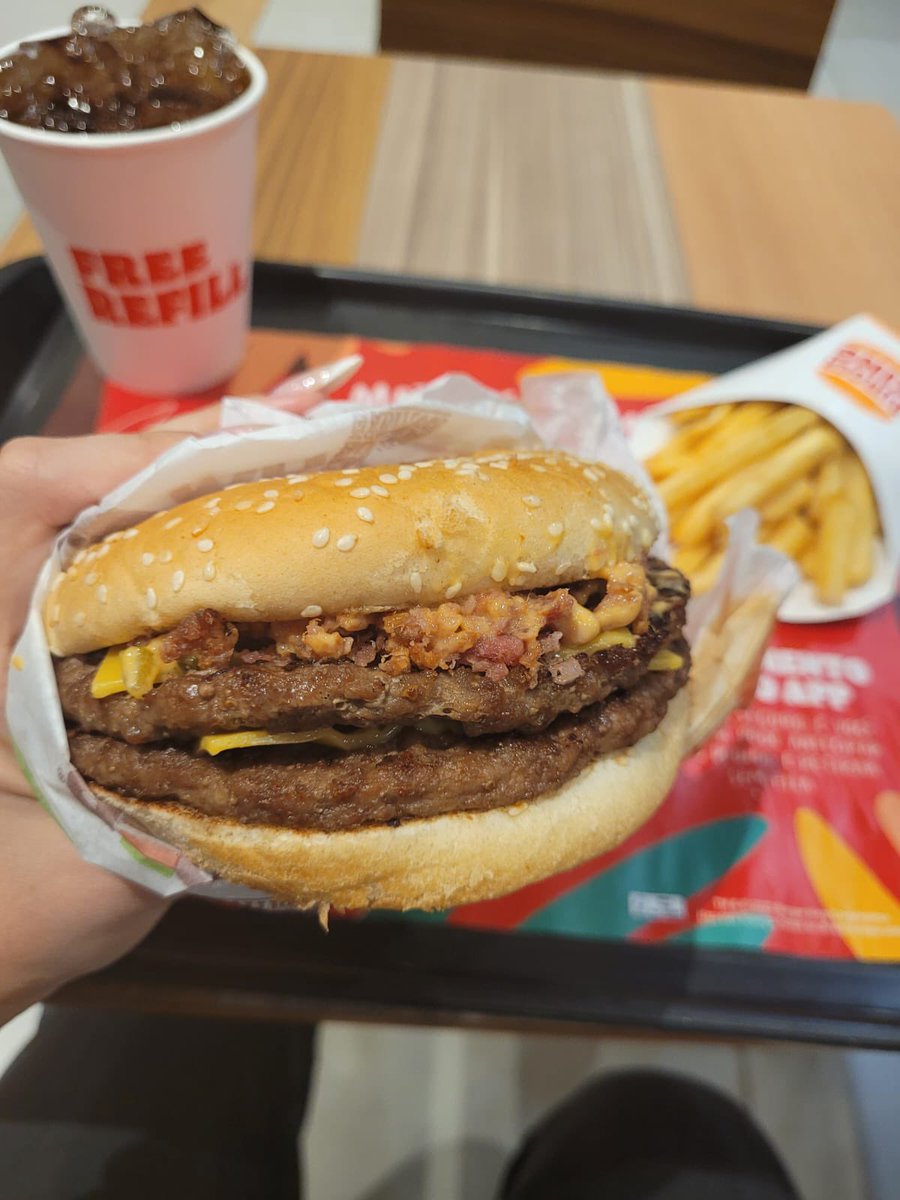 Burger King Brasil on Twitter "na minha cabeça esse Bacon com Mega