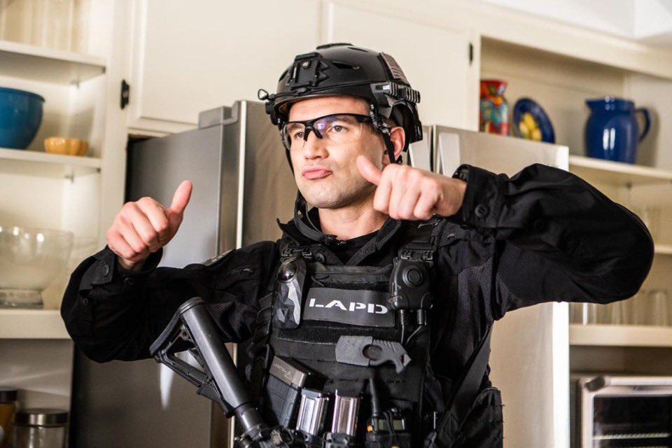 swat_deaconluca's tweet photo. Thumbs up if you’re excited for tonight’s episode 😀👍🏼

8/7c on CBS
.
.
Repost @Alex__Russell 
.
.
 #swat #swat2023 #swatseason6 #swatfridays #swatcbs #cbstv #sptv #rollswat #renewswat #renewswatseason7 #bunkies
(S6xE19) https://t.co/9dtNccomus