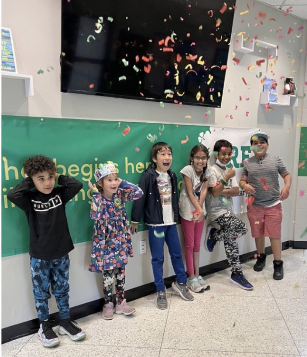 ireDCSD's tweet photo. Another week, another fabulous group of World Changers! ☘️🌎 https://t.co/dlUAHJ3hHG