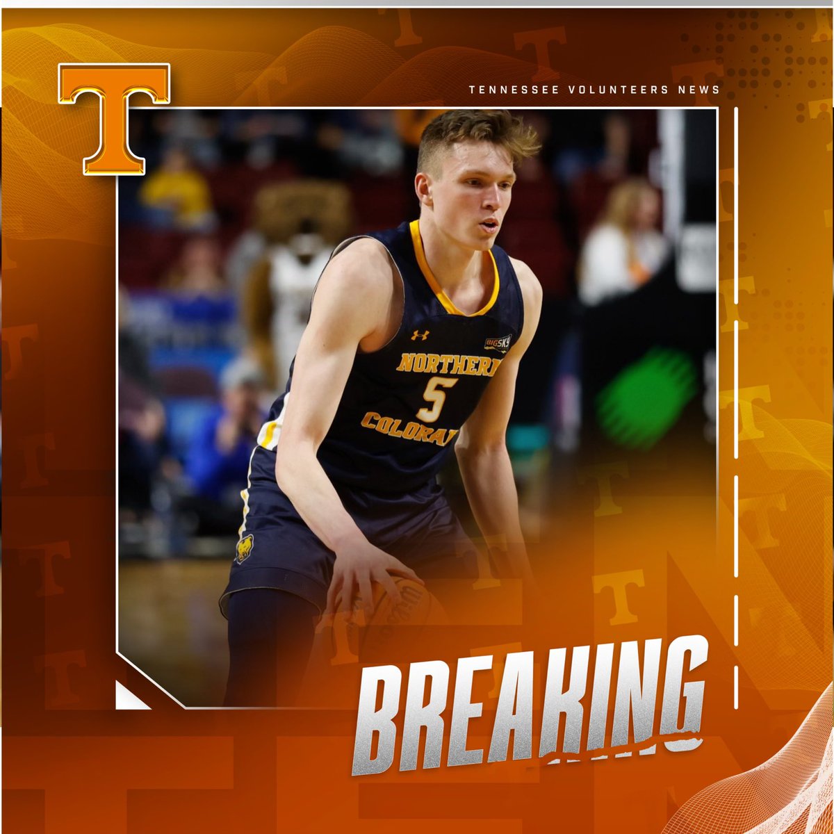 VolScoops's tweet photo. BREAKING: Northern Colorado transfer Dalton Knecht has COMMITTED to Tennessee! 🍊

The 6’6” SG/SF averaged 20.2 points this past season, and 7.2 rebounds as well. 

Knecht chose the Vols over Oregon, and will join transfers Chris Ledlum and Jordan Gainey in a stacked transfer class.🤯🍊