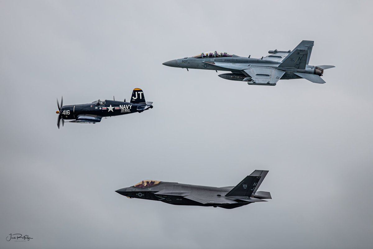 This is Flight tweet media