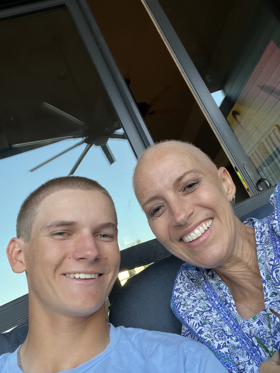 guills3's tweet photo. So incredibly happy to be home finally! And to this sweet surprise from my Grayboy!!! Praise the Lord stem cell is done! #kickcancer ⁦@GrayGuillory⁩ https://t.co/3adVAJFvHN