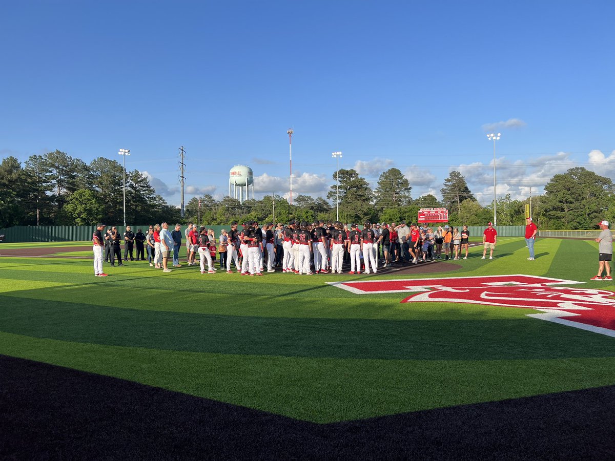 It is always great to see that no matter what happens, the Tomball community can always get together and stay strong.

Win or lose tonight represents something bigger. 

May the ones we lost forever be in our hearts 8️⃣

#CollinsStrong |