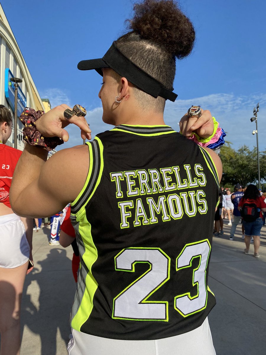 TerrellsFamous's tweet photo. Period pooh 💋 https://t.co/epvzlLqXAG