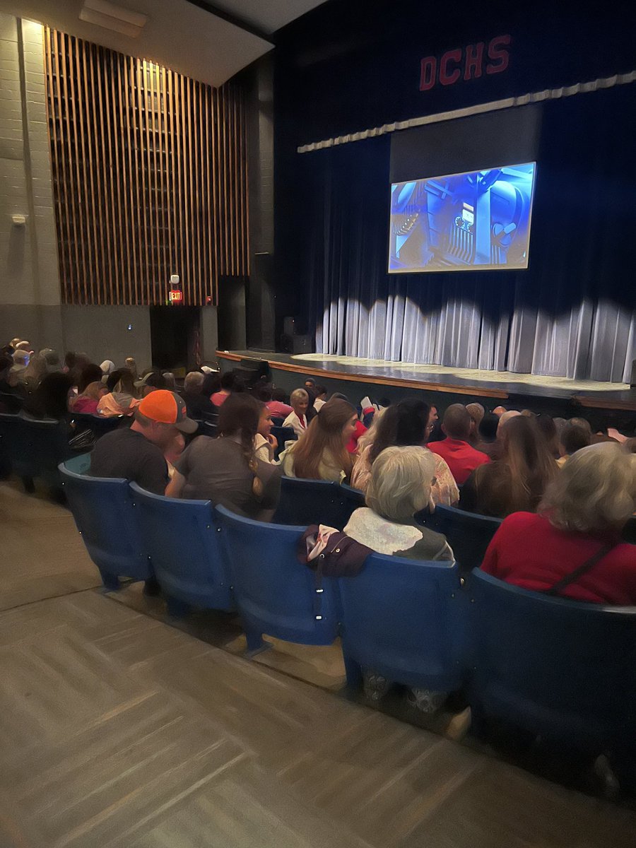 Its SHOWTIME!
Dance off in the Den!
10th Annual!
#BeTheWildCard