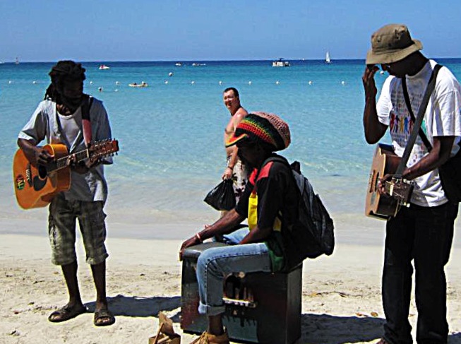 IT's AN <a href="/AprilA2Z/">AtoZChallenge</a> #BlogPost: Year ten, day twenty one has me offering R is for Reggae. Before my husband entered life saving surgery, I promised we would go back to Jamaica. Due to unforeseen complications, I am finally keeping my promise!
(Click to read:) yagottalaughaboutit.blogspot.com/2023/04/r-is-f…