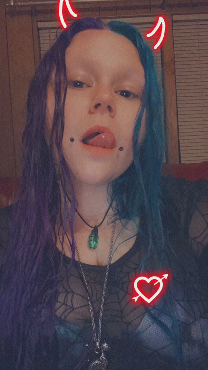 BrattyK1tt3n's tweet photo. Whatโs long, hard and belongs in my wet mouth? ๐ ๐ฆ ๐
#nsfw #nsfwtwt #bbw #ddlg #whatdatmouthdo https://t.co/tZIcYrzzO2