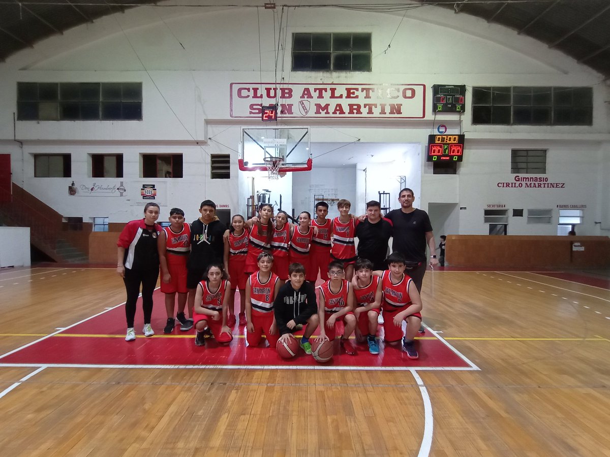 SantoViedmense's tweet photo. COPA NÉSTOR VIOLA🏀
Resultados de la fase de grupos:
#DelProgreso 70-9 U13 Mixto
U13 Mixto 37-30 @basquetgbrown
#VamosSanto https://t.co/cMaxrSWJTG