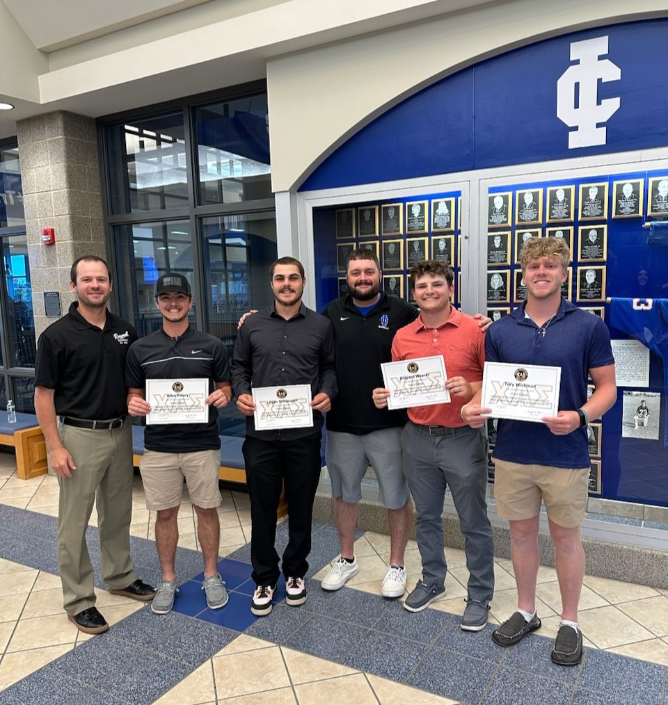 Congratulations to our 2023 Chi Alpha Sigma inductees, Aden Emery, Logan Schweigert,  Brayden Weaver, and Tory Wickman. Chi Alpha Sigma is a National Honor Society that recognizes collegiate student-athletes for their accomplishments both on and off the field. 

#BlueboysBaseball
