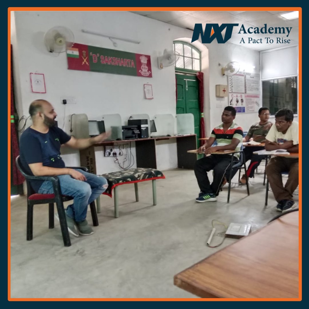 AcademyNxt's tweet photo. "📣Exciting news! 

We hosted an amazing workshop on Digital Marketing at Army cant Patna for the Army Men!👨‍💼🌟 https://t.co/UKpKL4oaWs