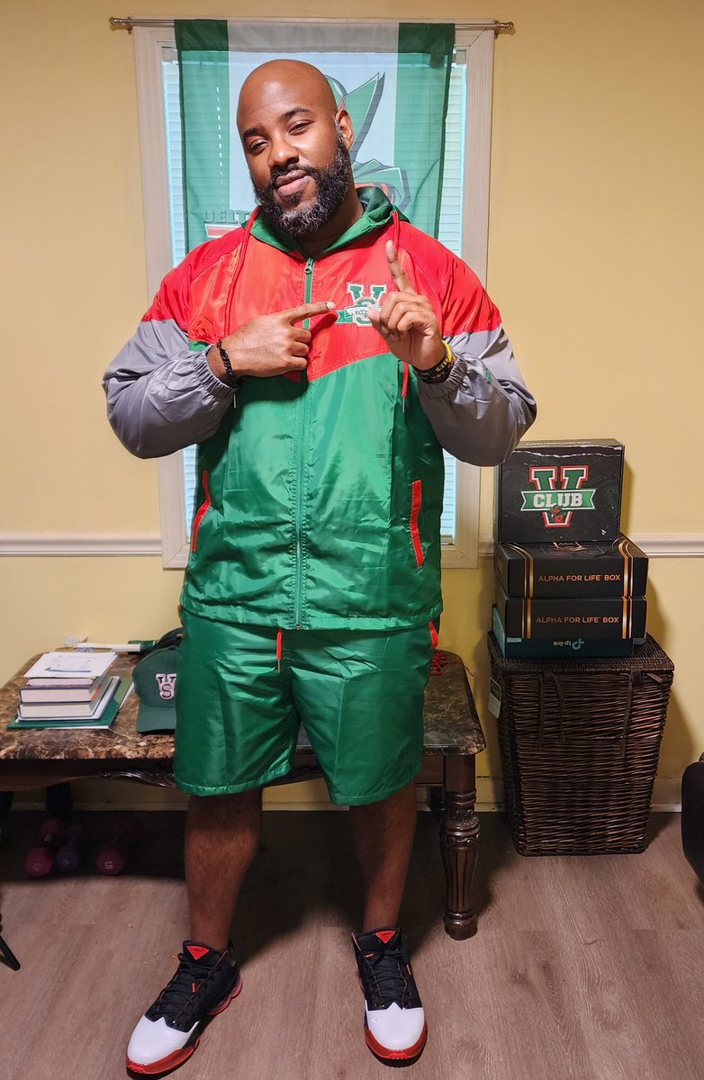 #Salute <a href="/ALCollection/">Anthony Lawrence Collection</a> for the dope #MVSU gear! ❤️💚💯🔥💪🏾#ValleyNation #LiveForService #HailToThee #TheTimeIsNow
