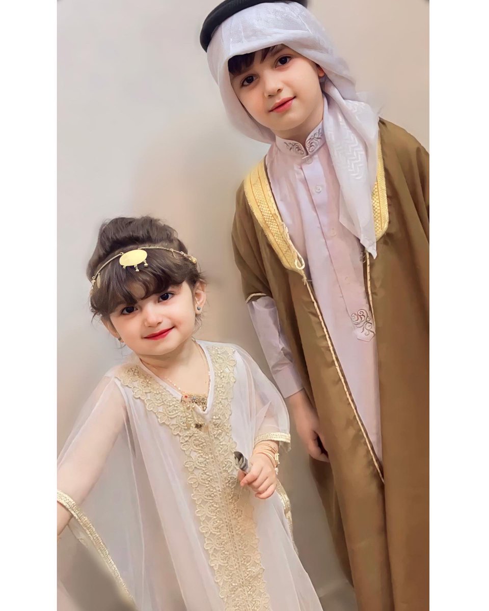 om_azaam95's tweet photo. عيد فطر سعيد وكل عام وانتم بالف خير🌸♥️

#عيد_الفطر #عيد_الفطر_المبارك #عيد_الفطر_المبارك1444هـ #هلال_العيد #2023NHLDraft #العراق #اكسبلور #اكسبلور_فولو https://t.co/0n4kigJKmB