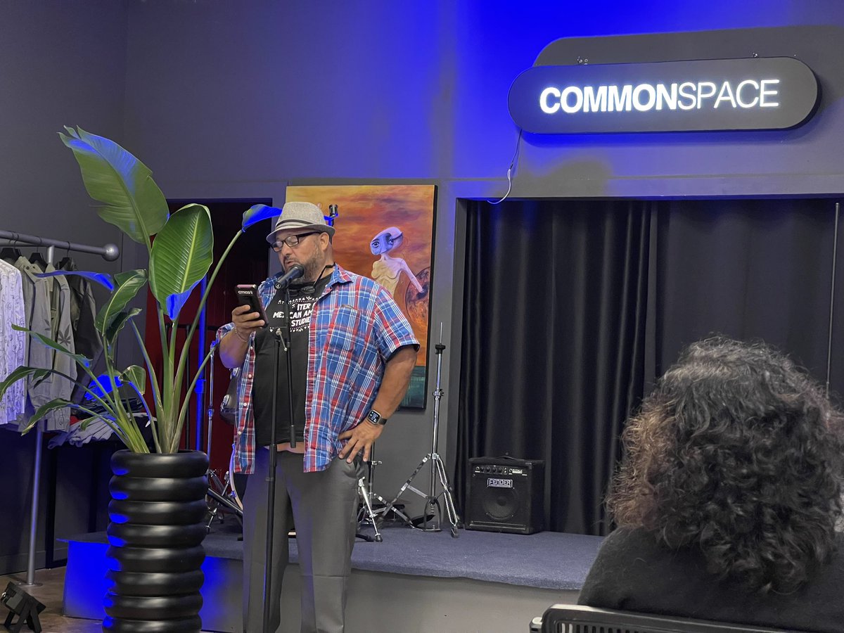 rgvipf's tweet photo. The 16th Annual Rio Grande Valley International Poetry Festival at commonspace in McAllen College & University Poets Reading. @emmyemmaperez #UTRGV #vipf23 #vipf2023 https://t.co/bbdthrYQTp