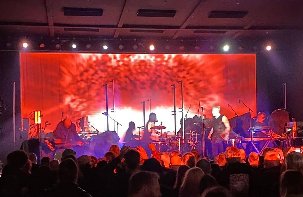 Front Line Assembly
Gary Numan
Ministry 

🤩🤘 instagr.am/p/CrU7EwJu5VV/