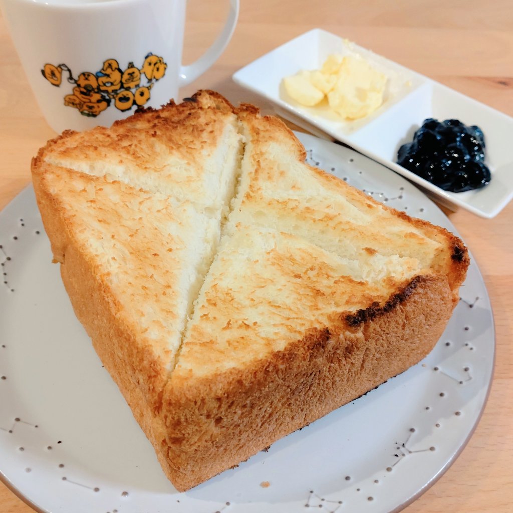 🍞💭
『厚切り食パンが食べたい!!』 